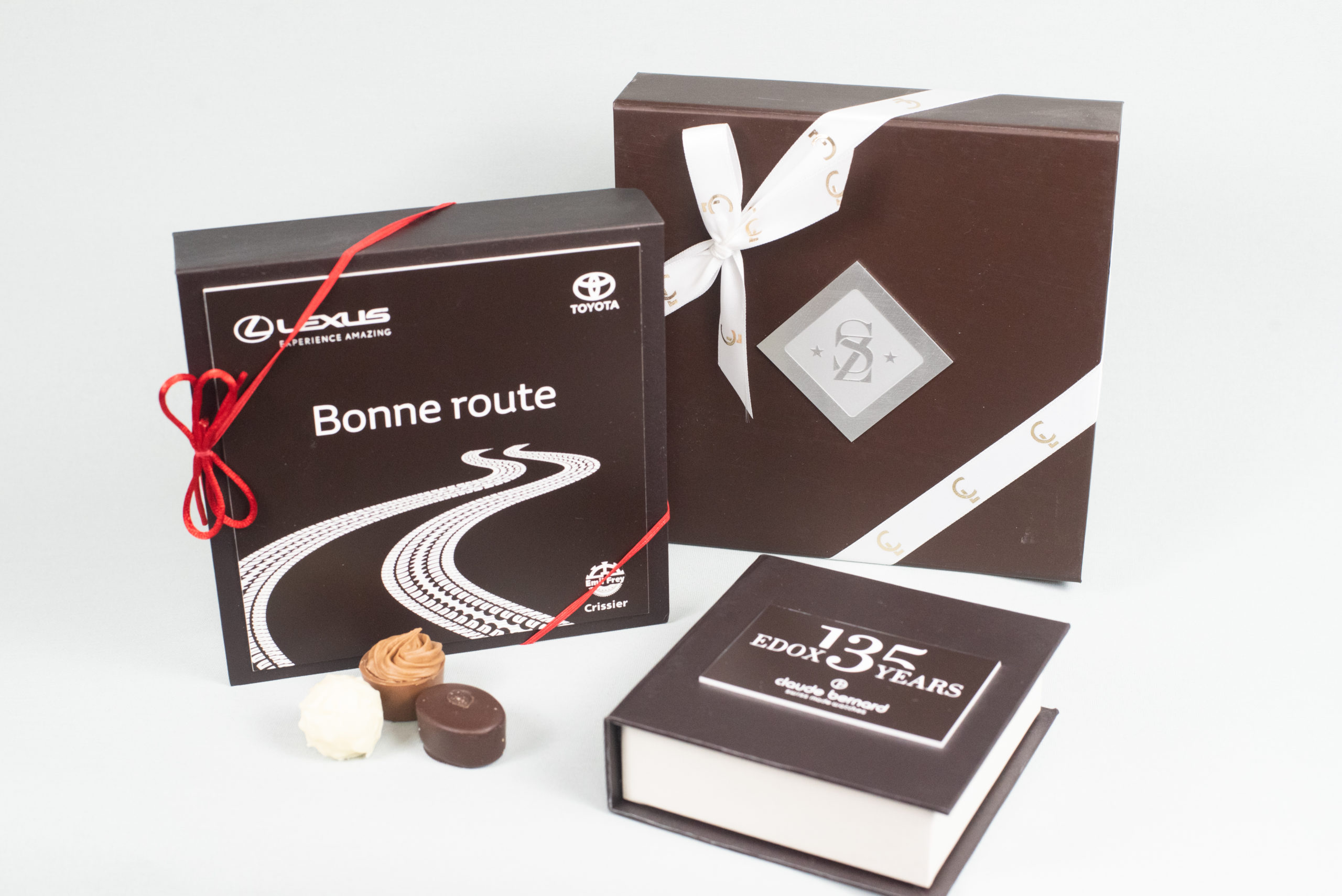 Assortiment de chocolats et confiseries personnalisés